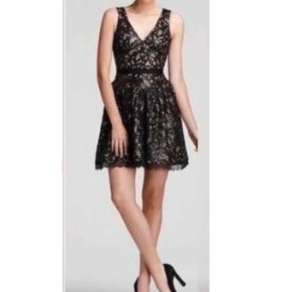 🔥BCBGMaxAzria Elegant Dress NWT $38 Firm